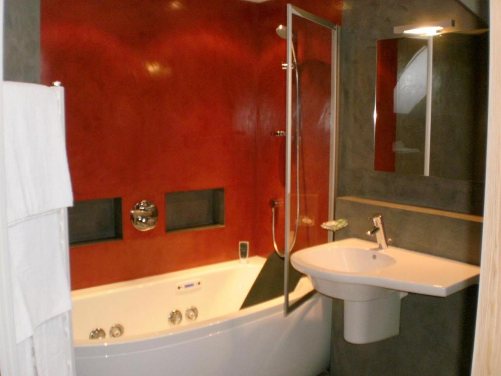 Cit'Hotel Saint-Pierre Вір Екстер'єр фото