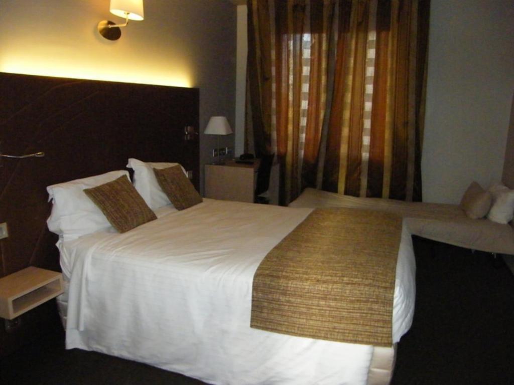 Cit'Hotel Saint-Pierre Вір Екстер'єр фото